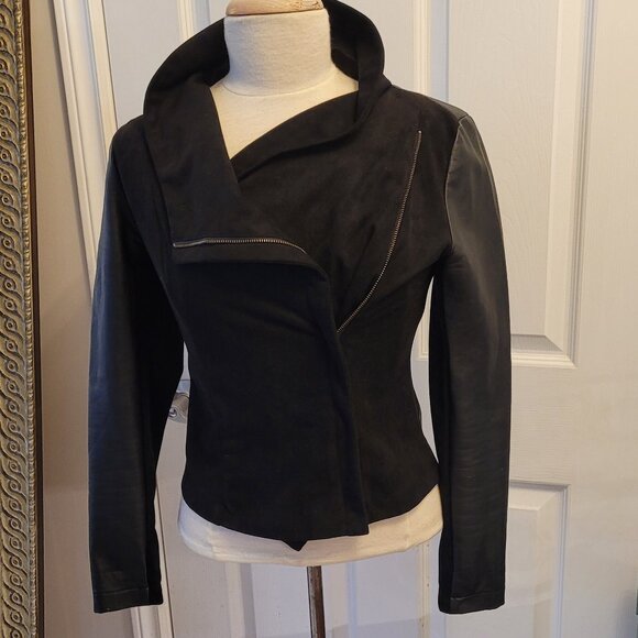 Beautiful Romeo + Juliette Couture Black Fitted Moto Jacket! - Picture 1 of 7